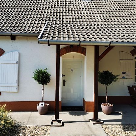 Apartamento Pintes 38 Dunaújváros Exterior foto